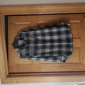 NWT Falls Creek Black and White Flannel, Size M